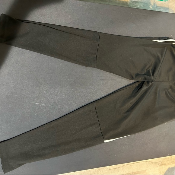 Adidas Black Soccer Pants - Performance Fit for Active Play - Picture 2 of 5